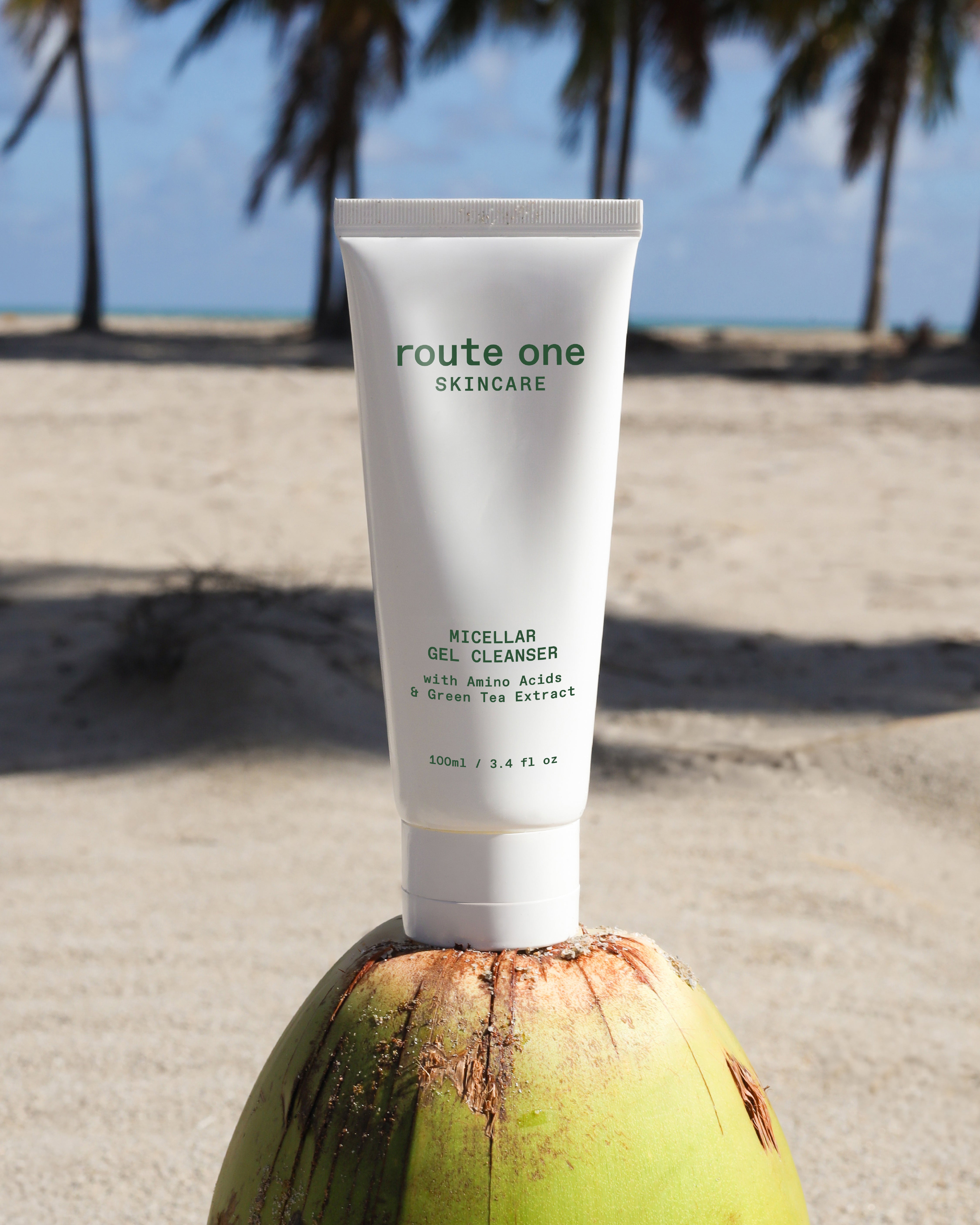 Micellar Gel Cleanser with&nbsp;Amino&nbsp;Acids & Green Tea Extract